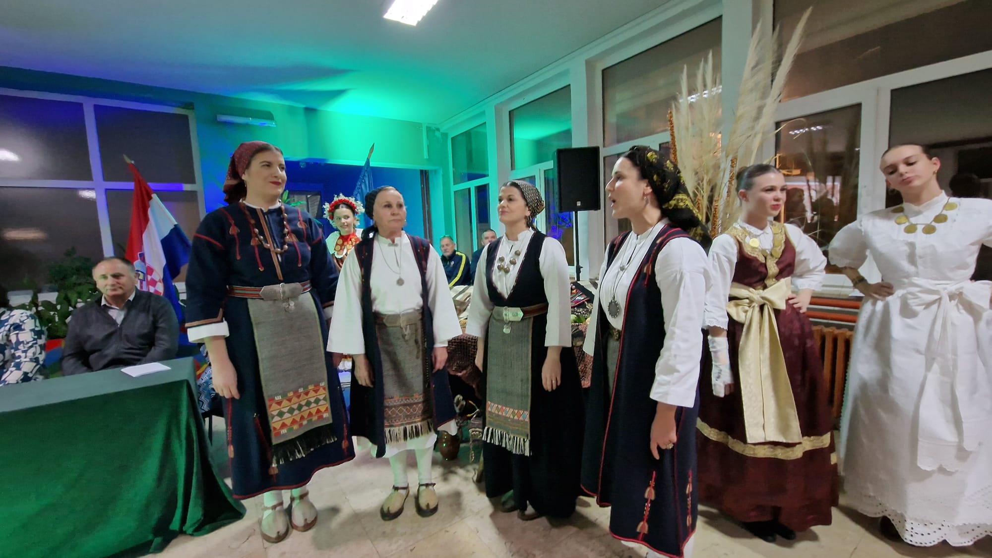 O Ivljavanje Tradicije U Opuzenu Osnovan Kud Sveti Stipan Klik Plo E